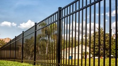 9 Reasons to Get an Aluminum Fence for Your Home