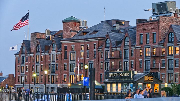 Ferry Center building during daytime