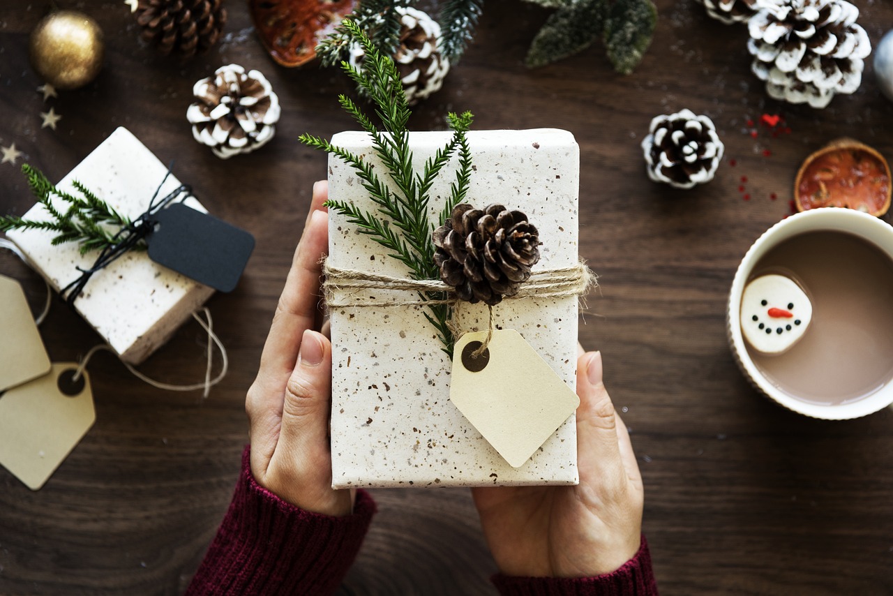 Using Your Psychic Intuition This Gift-Giving Season