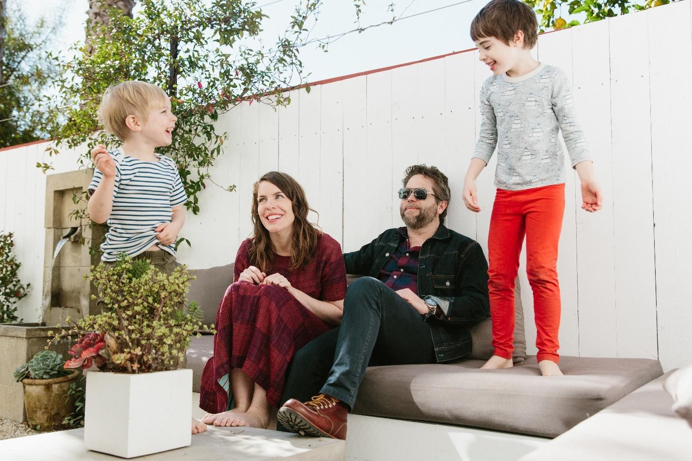 5 Mommy Bloggers to Follow for Mother’s Day