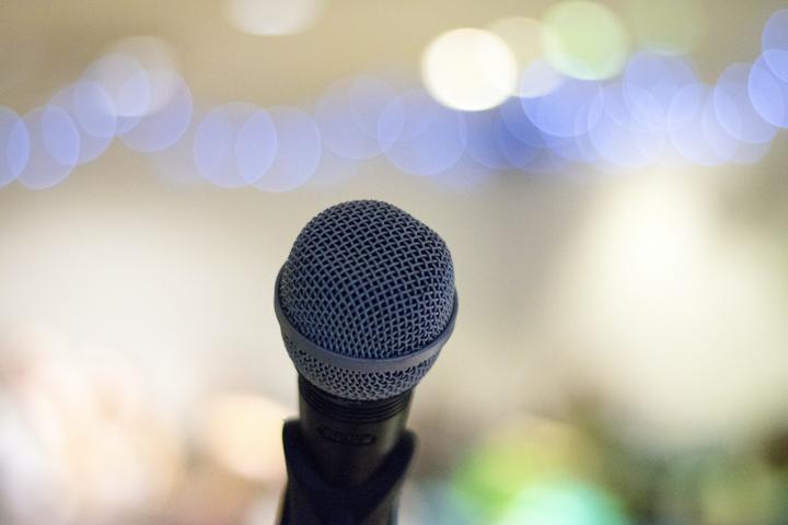 selective focus photography of microphone