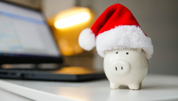 How to Give Holiday Bonuses