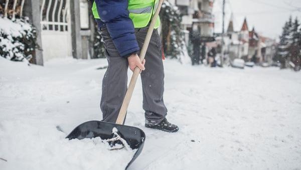 Proven Strategies for Finding Seasonal Workers for Your Snow Removal Business